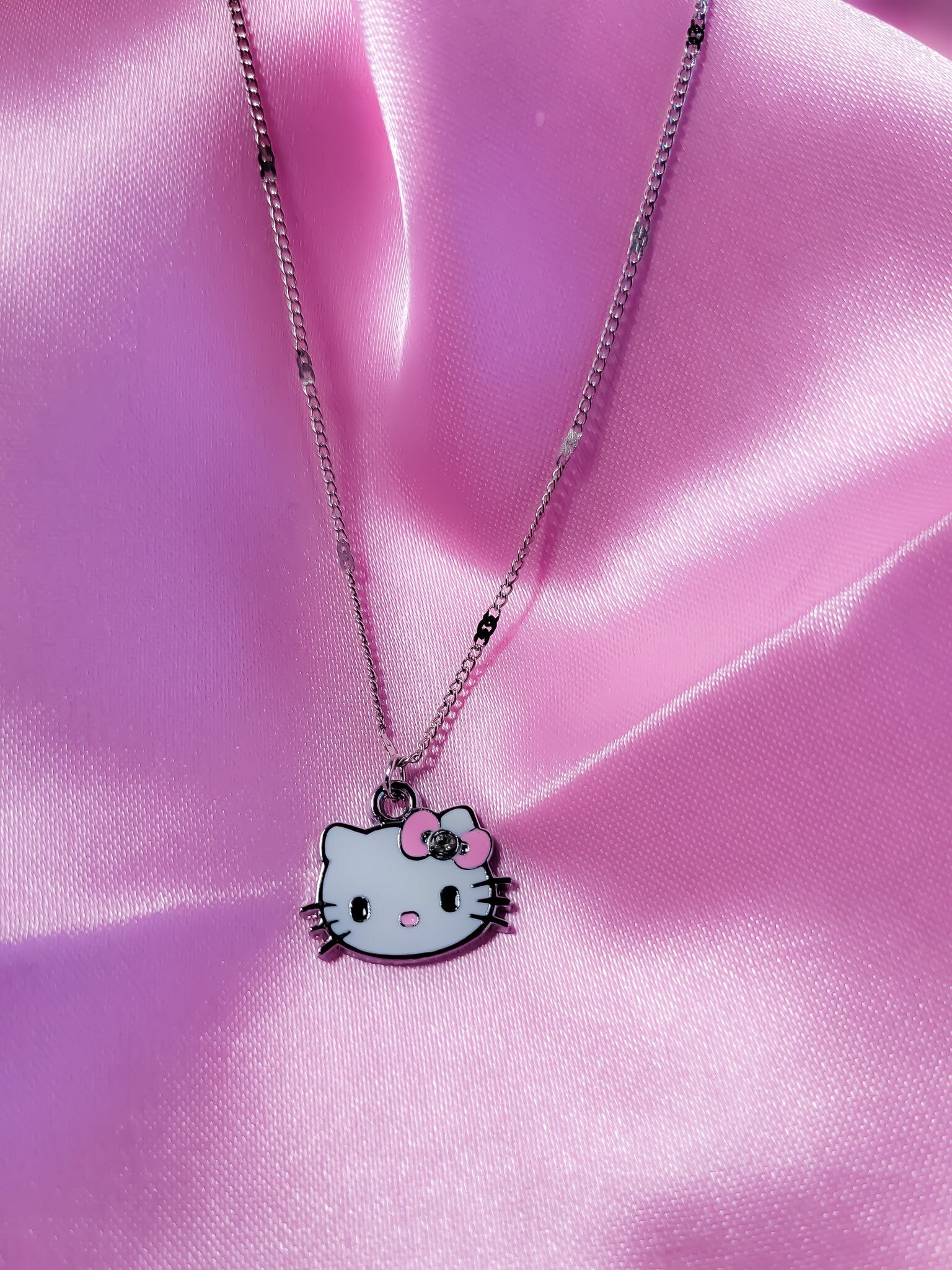 Cute Cubic Zirconia Hypoallergenic Silver-Plated Hello Kitty Pendant Necklace