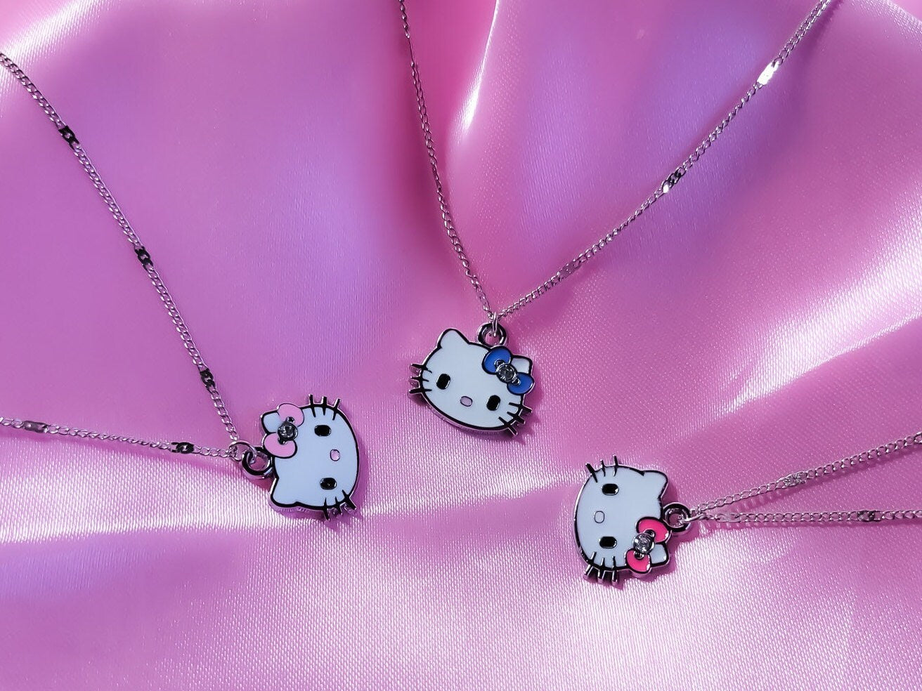 Cute Cubic Zirconia Hypoallergenic Silver-Plated Hello Kitty Pendant Necklace